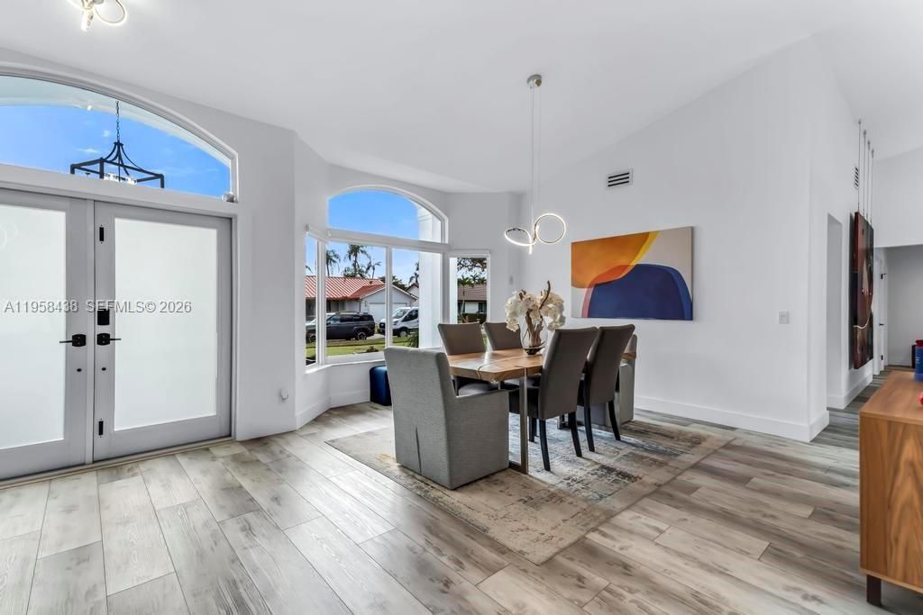 19411 NW 2nd St, Pembroke Pines, FL 33029 Photo