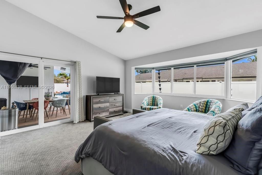 19411 NW 2nd St, Pembroke Pines, FL 33029 Photo