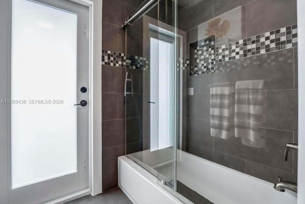 19411 NW 2nd St, Pembroke Pines, FL 33029 Photo