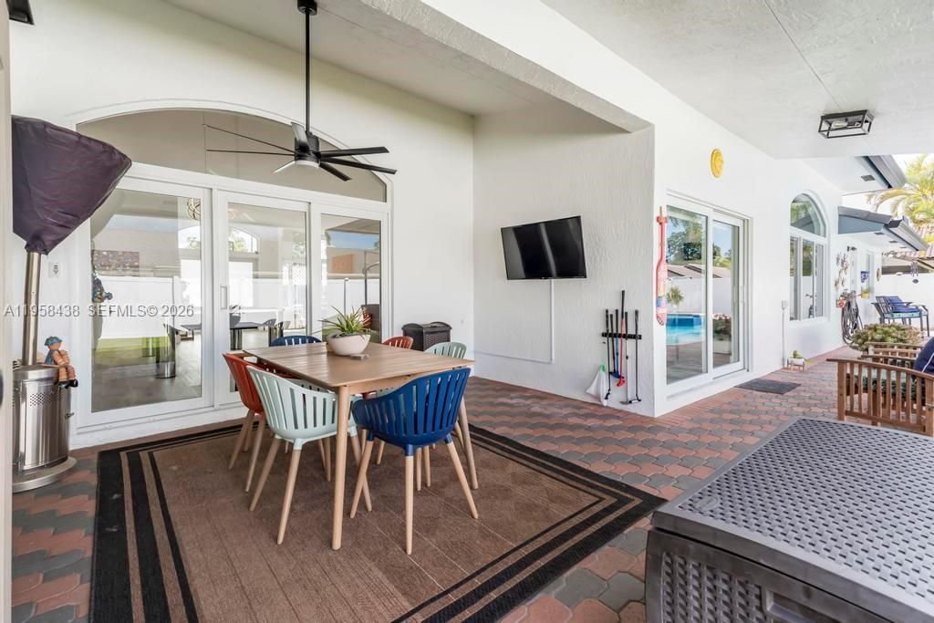 19411 NW 2nd St, Pembroke Pines, FL 33029 Photo