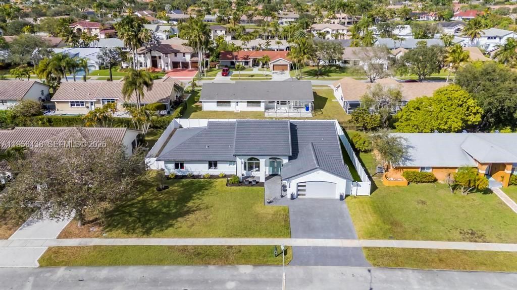 19411 NW 2nd St, Pembroke Pines, FL 33029 Photo