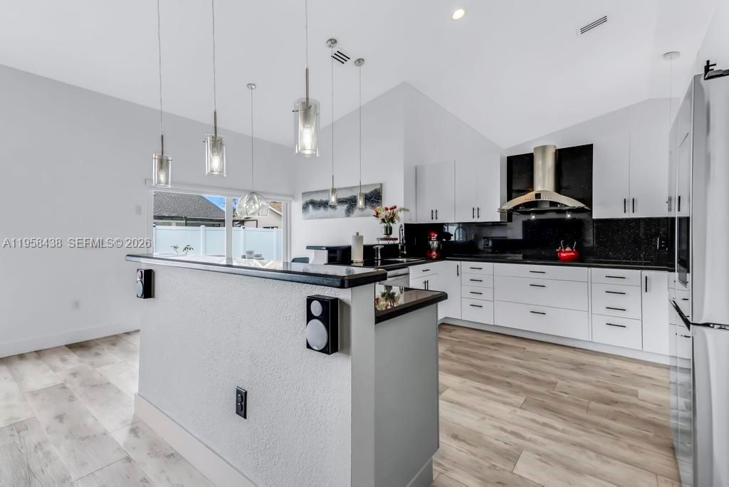 19411 NW 2nd St, Pembroke Pines, FL 33029 Photo