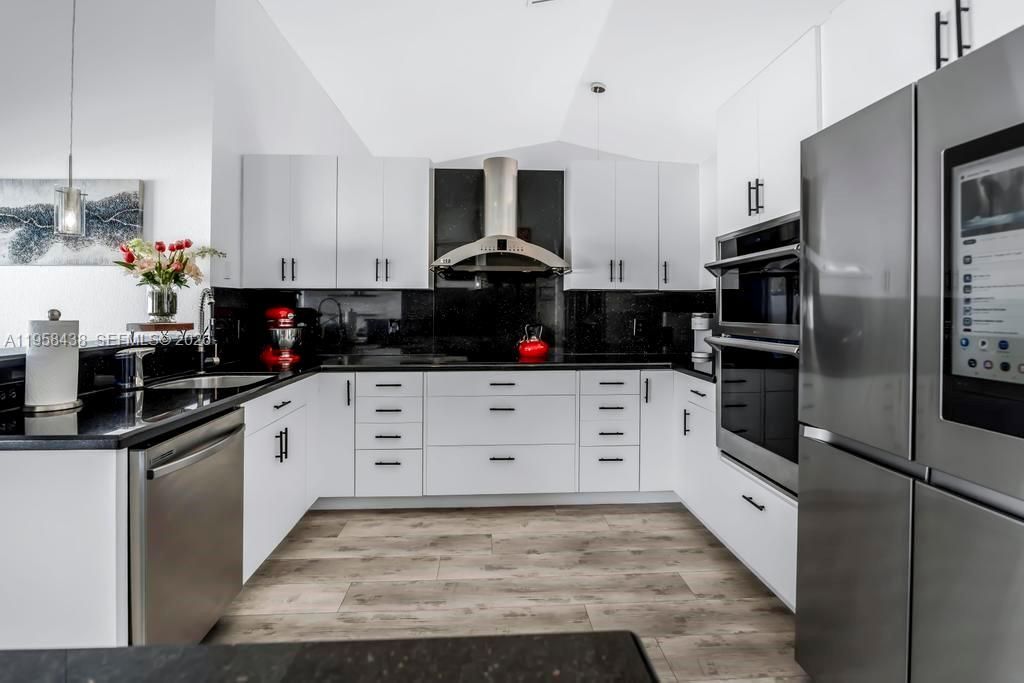 19411 NW 2nd St, Pembroke Pines, FL 33029 Photo