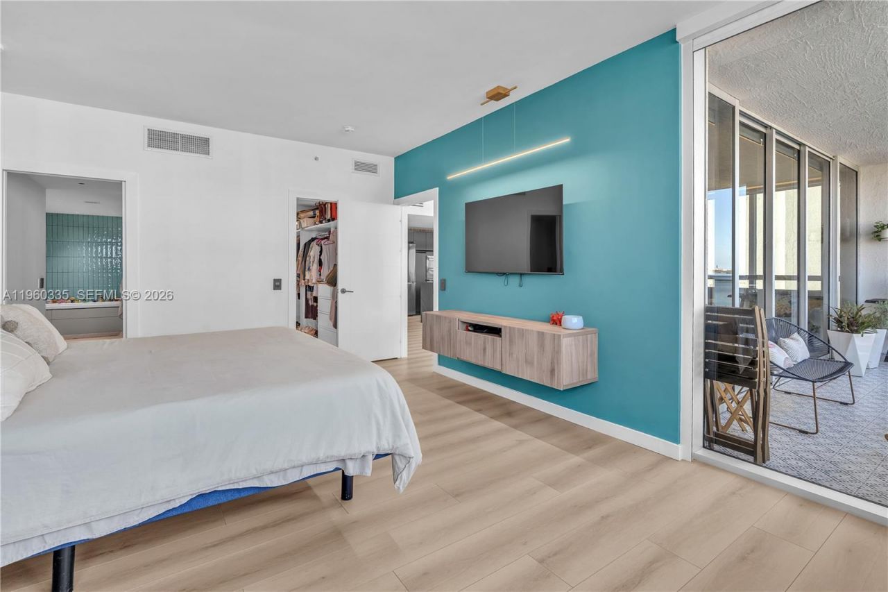 7929 West Dr , Unit 903, North Bay Village, FL 33141 Photo