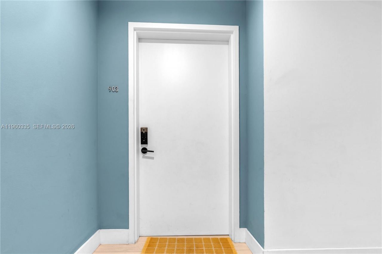 7929 West Dr , Unit 903, North Bay Village, FL 33141 Photo