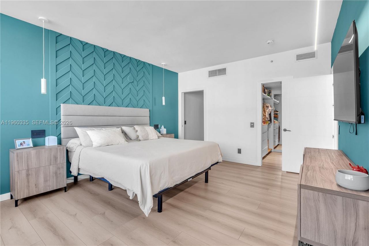 7929 West Dr , Unit 903, North Bay Village, FL 33141 Photo