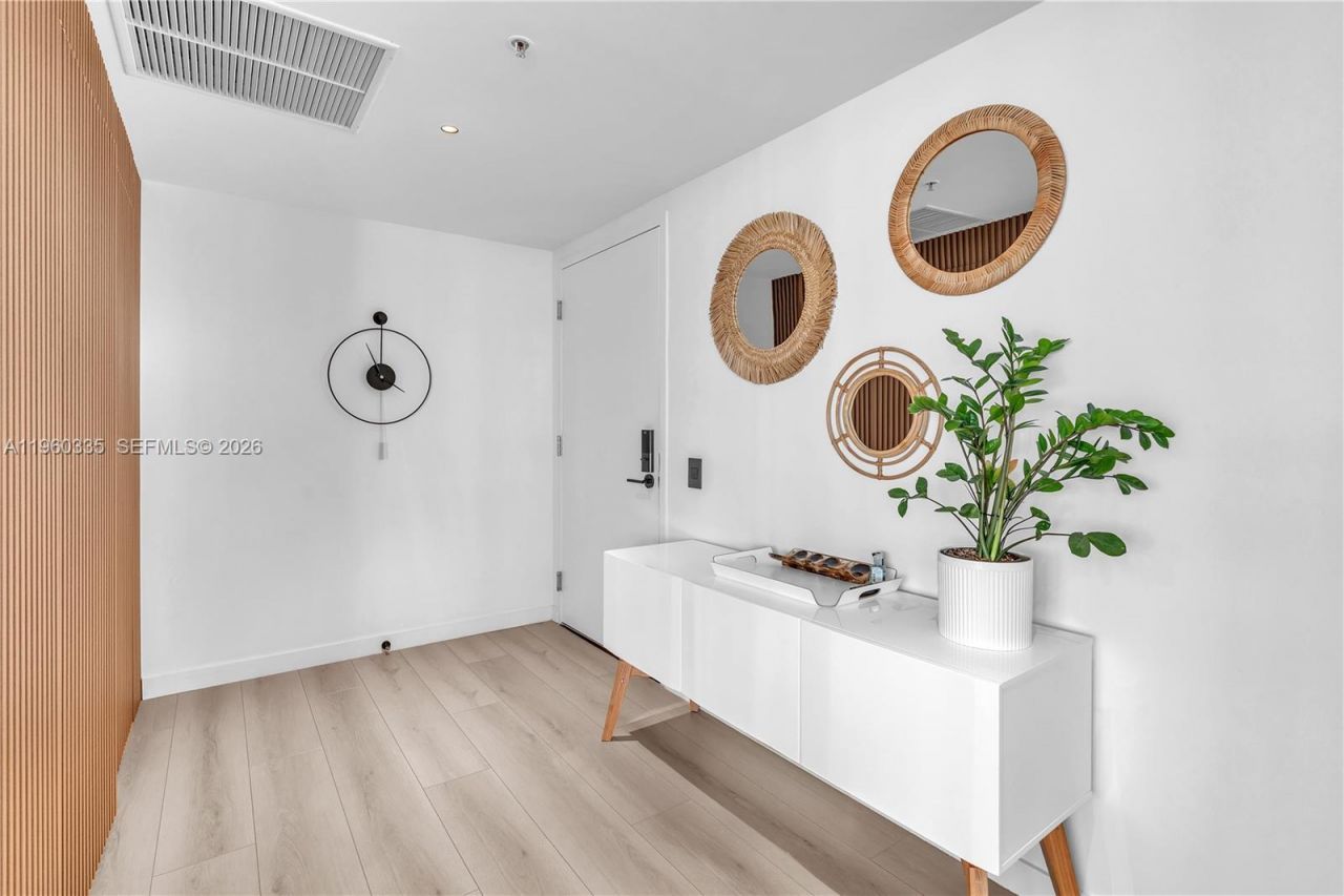 7929 West Dr , Unit 903, North Bay Village, FL 33141 Photo