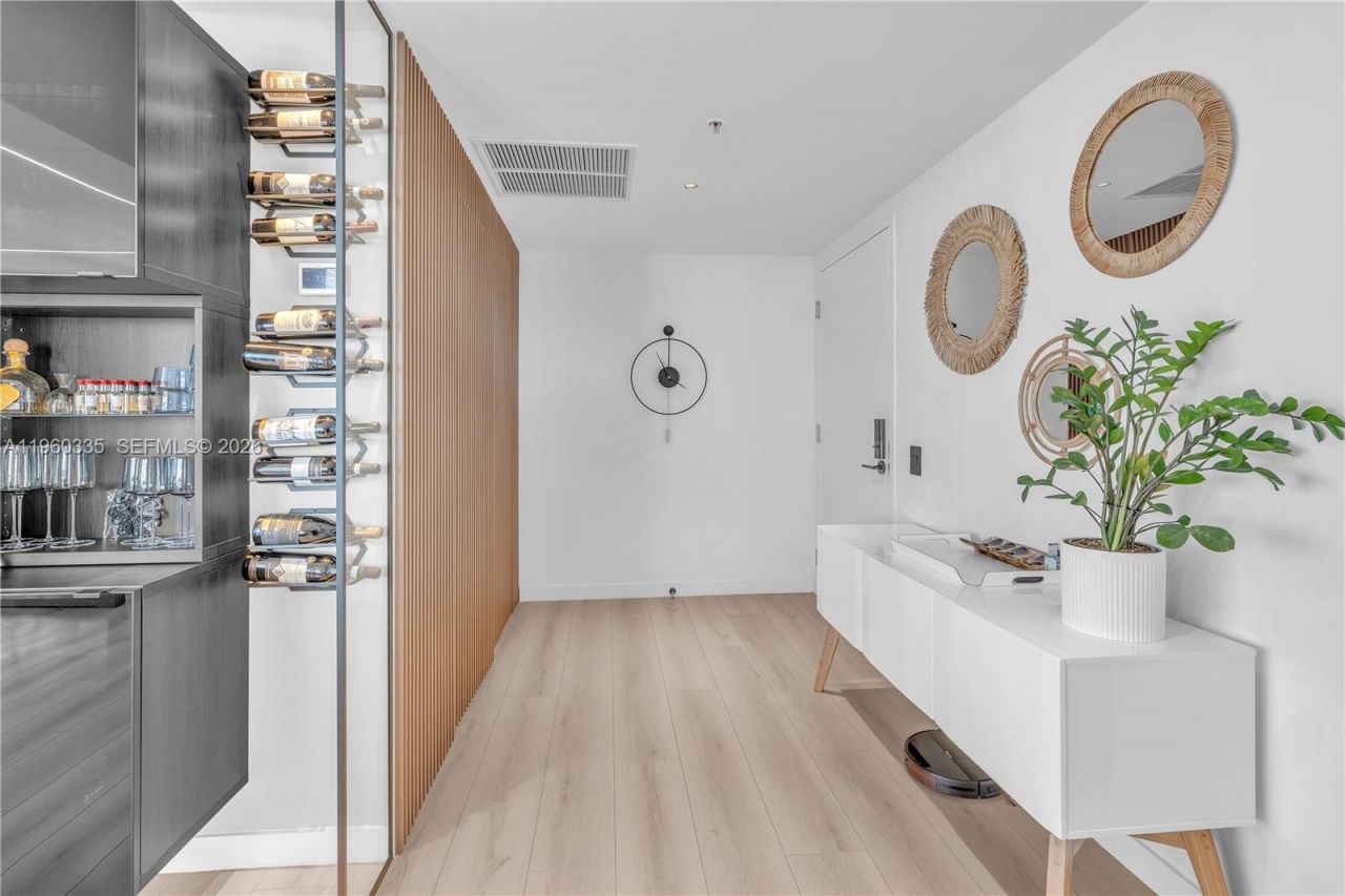 7929 West Dr , Unit 903, North Bay Village, FL 33141 Photo