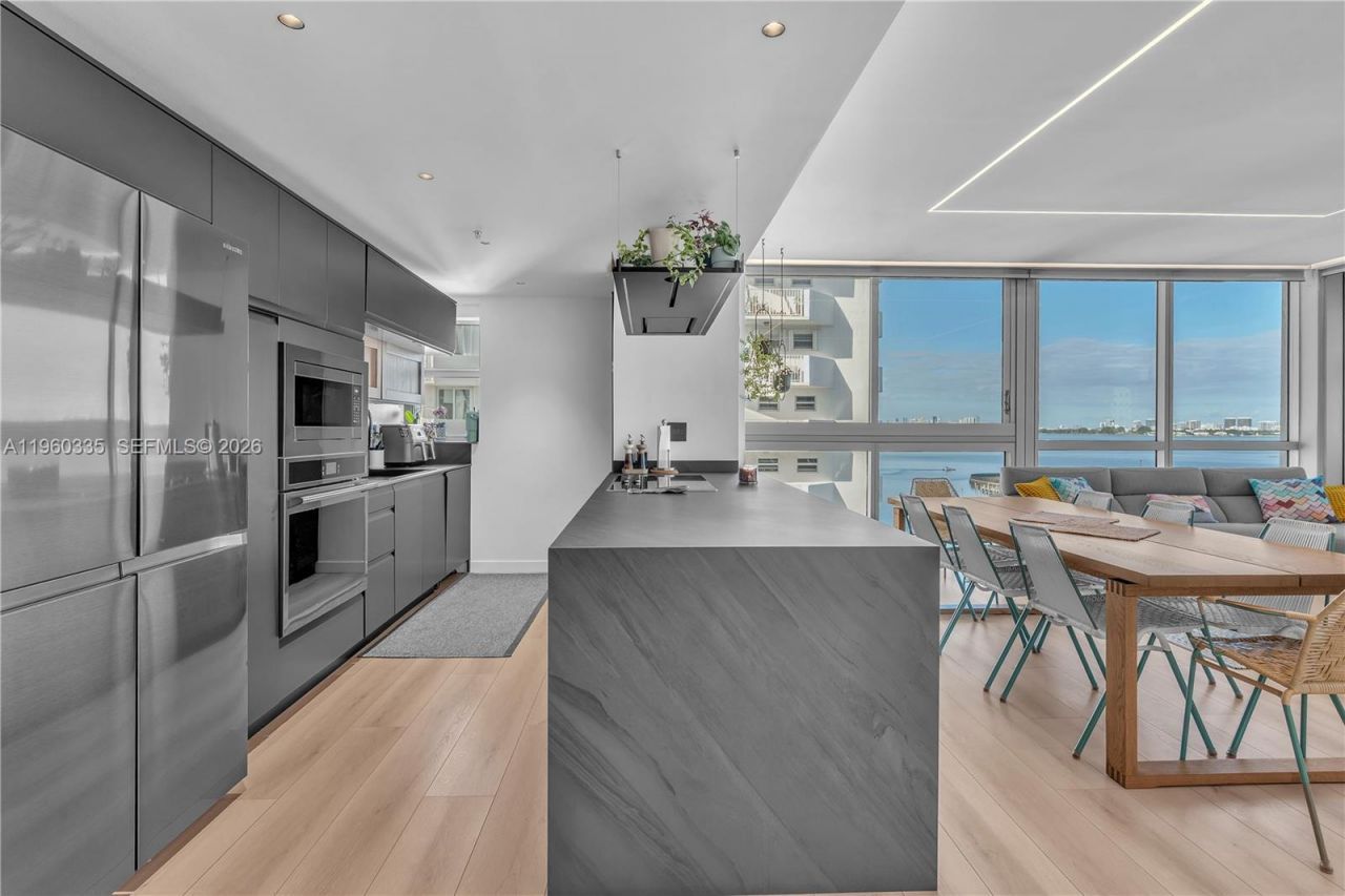 7929 West Dr , Unit 903, North Bay Village, FL 33141 Photo