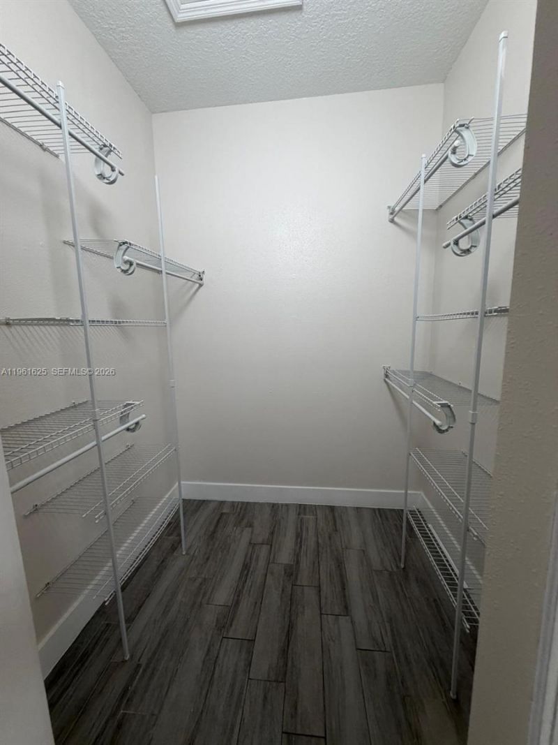 5521 SW 158th Ct, Miami, FL 33185 Photo