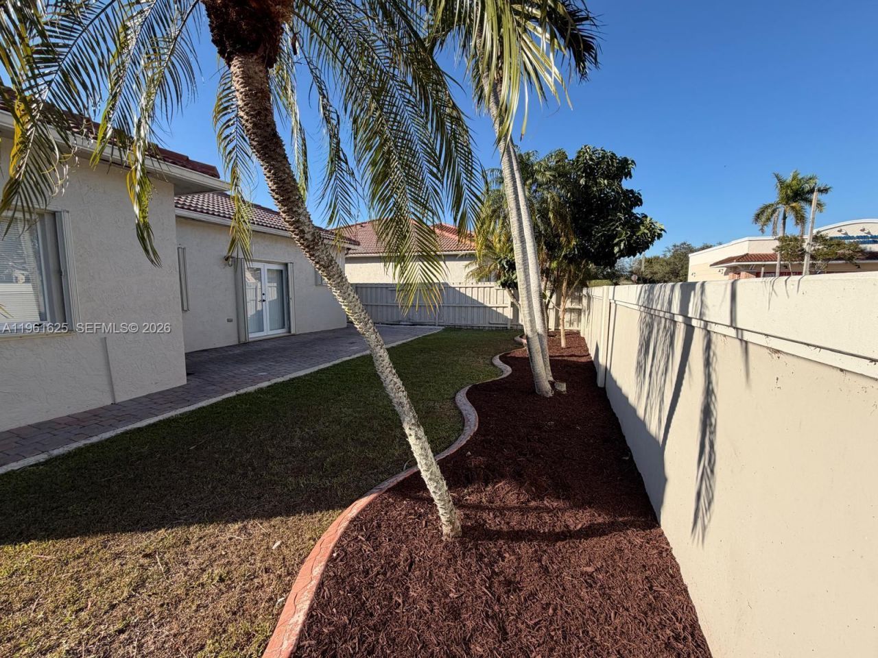 5521 SW 158th Ct, Miami, FL 33185 Photo