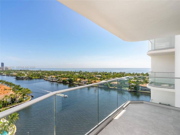 19707 Turnberry Way, Unit 18K, Aventura, FL 33180
