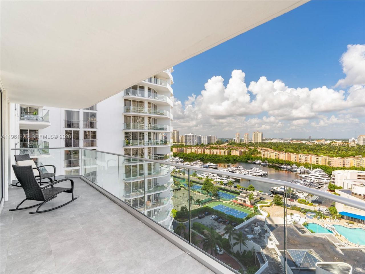 19707 Turnberry Way, Unit 18K, Aventura, FL 33180 Photo