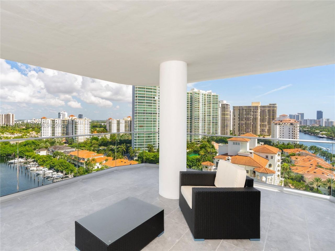 19707 Turnberry Way, Unit 18K, Aventura, FL 33180 Photo