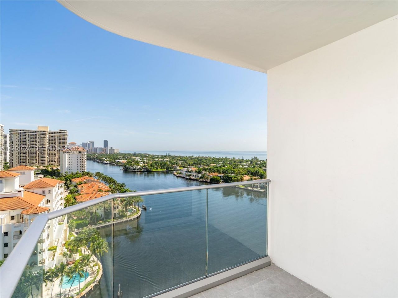 19707 Turnberry Way, Unit 18K, Aventura, FL 33180 Photo