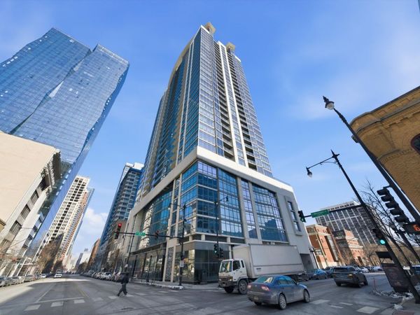 100 E 14th Street, Unit 1401, Chicago, IL 60605