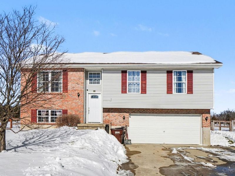 317 Robin Avenue, Mount Orab, OH 45154 Photo 1