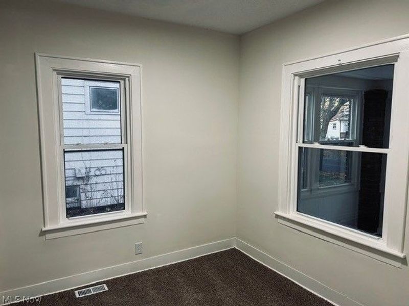 154 E Archwood Avenue, Akron, OH 44301 Photo 14