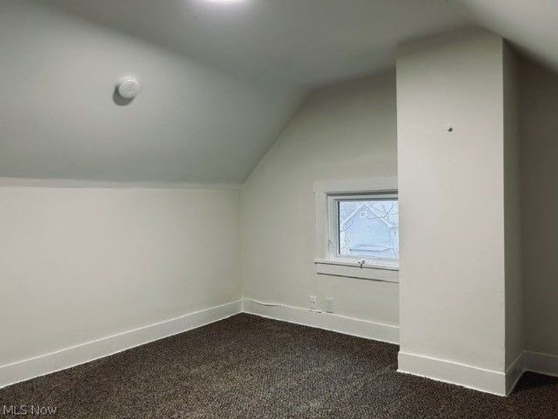 154 E Archwood Avenue, Akron, OH 44301 Photo 23