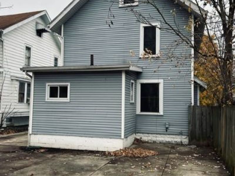 154 E Archwood Avenue, Akron, OH 44301 Photo 4