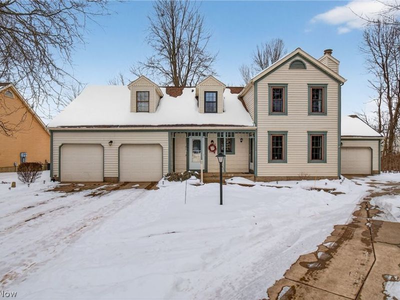 8038 Norriton Circle NW, North Canton, OH 44720 Photo 1