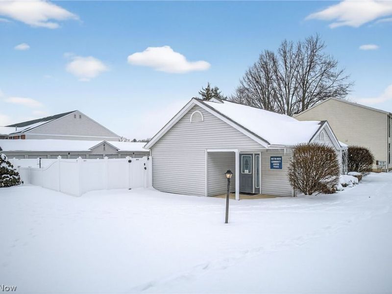 8038 Norriton Circle NW, North Canton, OH 44720 Photo 24