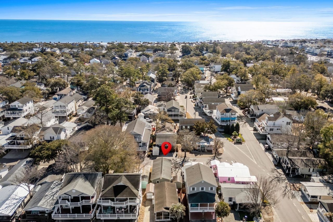 6001 - Q36 S Kings Hwy. Photo 38