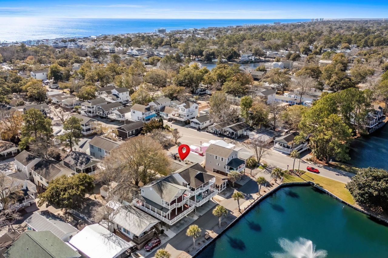 6001 - Q36 S Kings Hwy. Photo 40