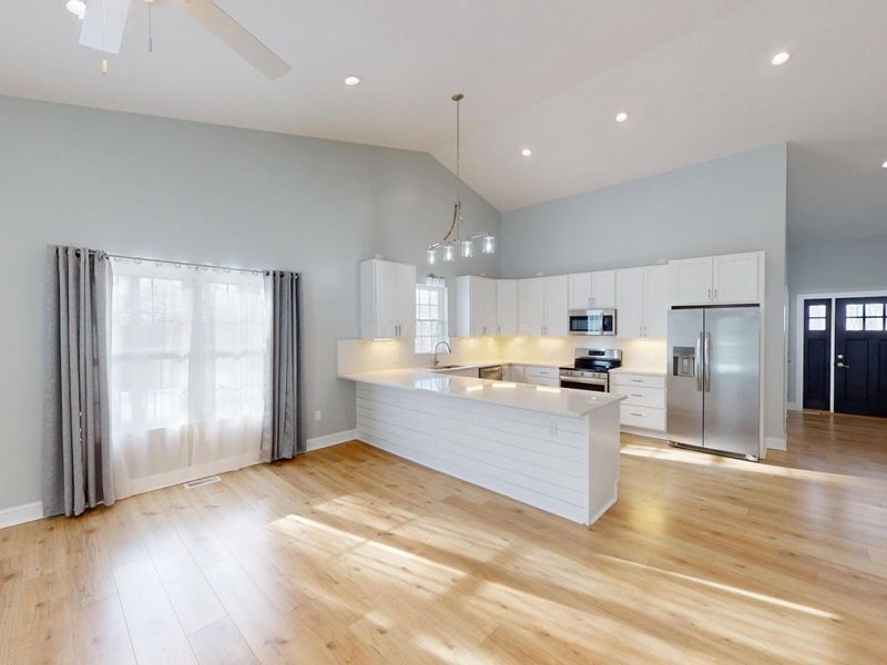 363 Highland Hills Circle , Howard, OH 43028 Photo 12