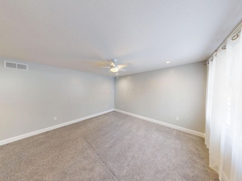 363 Highland Hills Circle , Howard, OH 43028 Photo 19