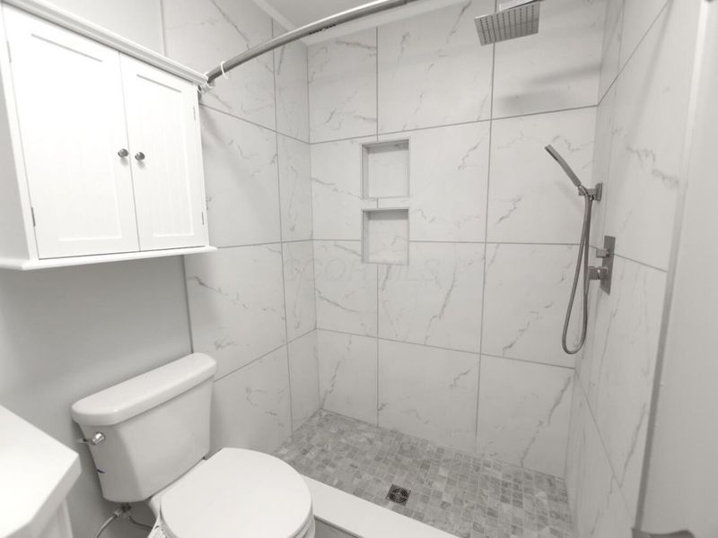 363 Highland Hills Circle , Howard, OH 43028 Photo 27