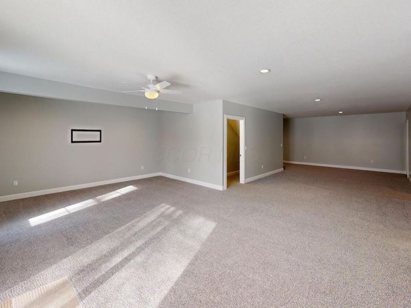 363 Highland Hills Circle , Howard, OH 43028 Photo 35