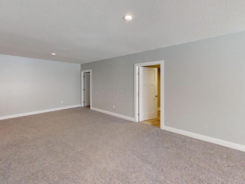 363 Highland Hills Circle , Howard, OH 43028 Photo 42