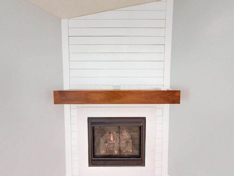 363 Highland Hills Circle , Howard, OH 43028 Photo 5