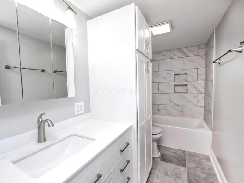 363 Highland Hills Circle , Howard, OH 43028 Photo 51