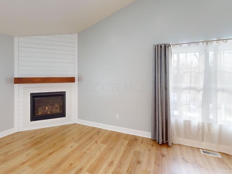 363 Highland Hills Circle , Howard, OH 43028 Photo 8