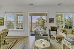 345 Longshore Street photo 4
