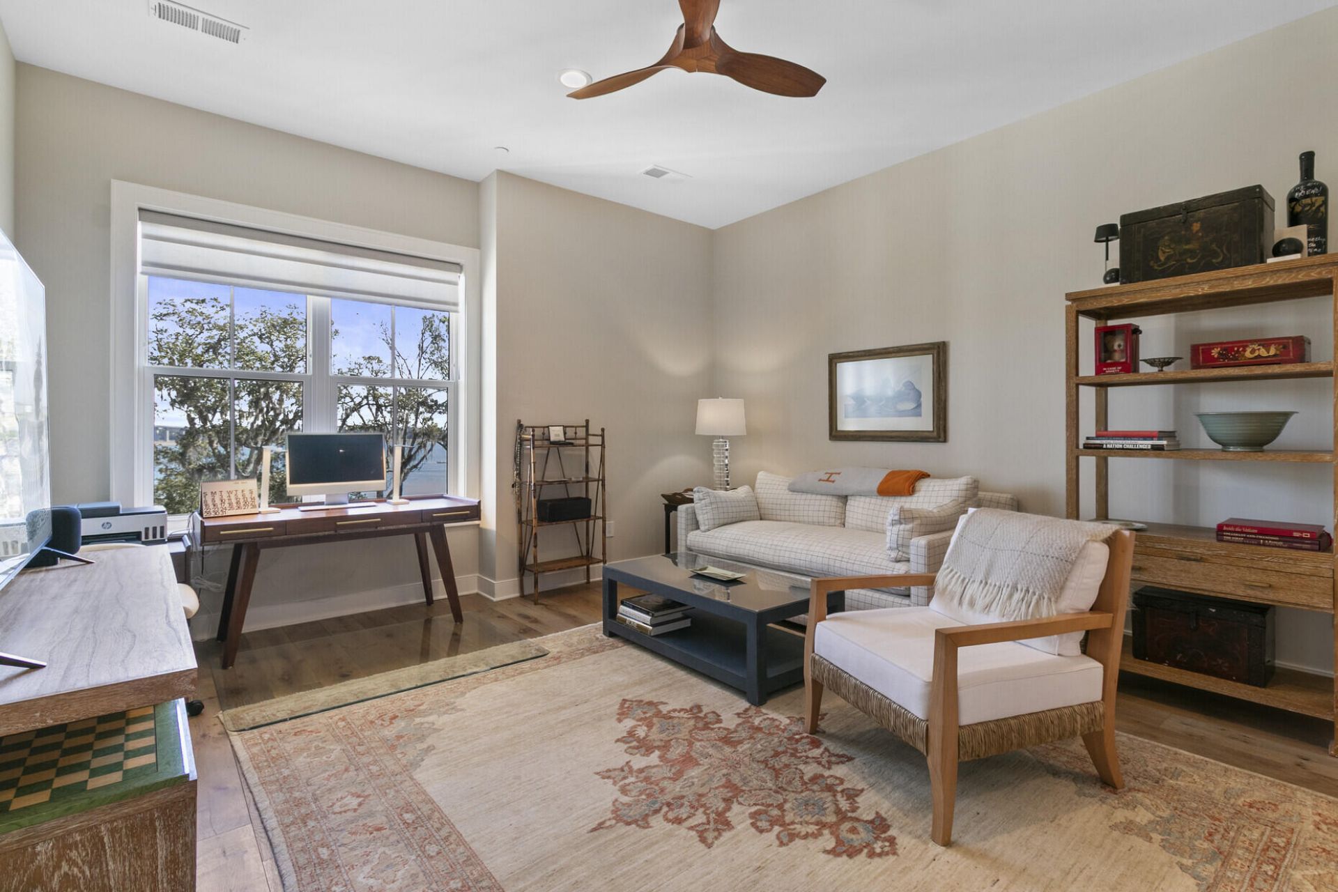 345 Longshore Street Photo 35