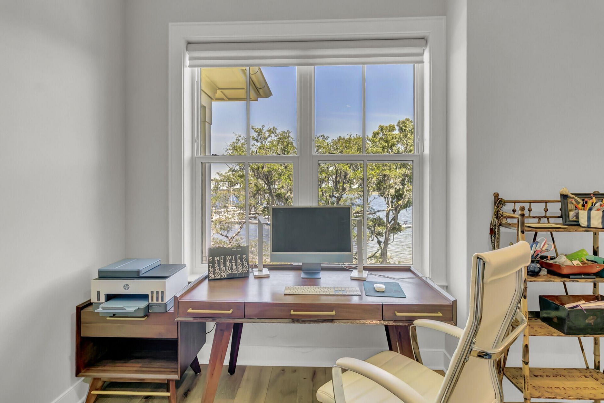 345 Longshore Street Photo 5