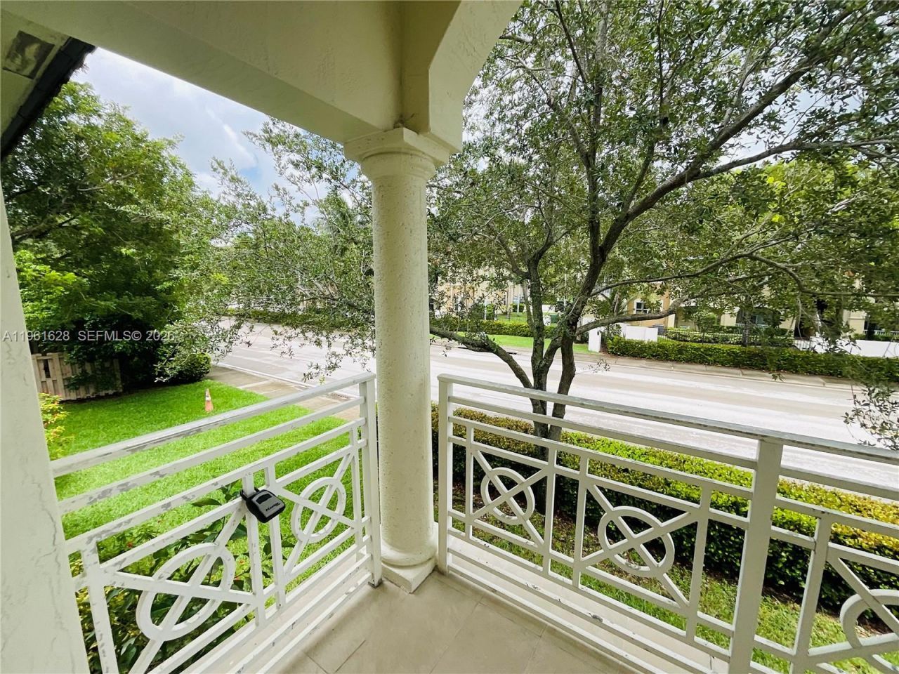 10901 NW 88th Ter, Unit 806, Doral, FL 33178 Photo