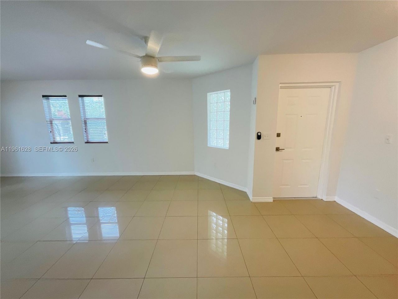 10901 NW 88th Ter, Unit 806, Doral, FL 33178 Photo
