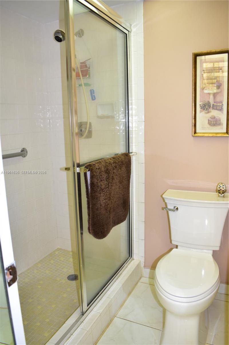 9201 Sunrise Lakes Blvd , Unit 308, Sunrise, FL 33322 Photo