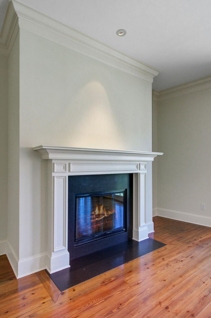 1 Vendue Range Photo 18