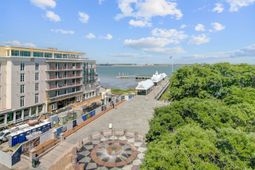 1 Vendue Range photo 4