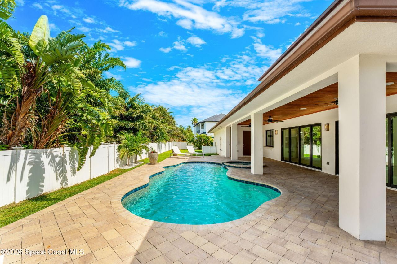 2355 N Riverside Drive, Indialantic, FL 32903 Photo