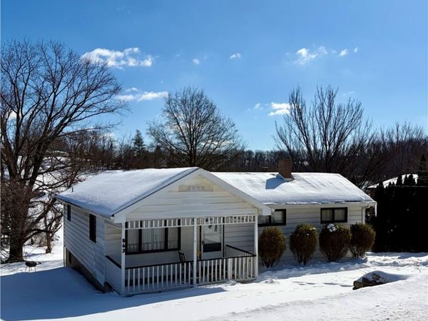 863 Scenery Dr, Elizabeth, PA 15037