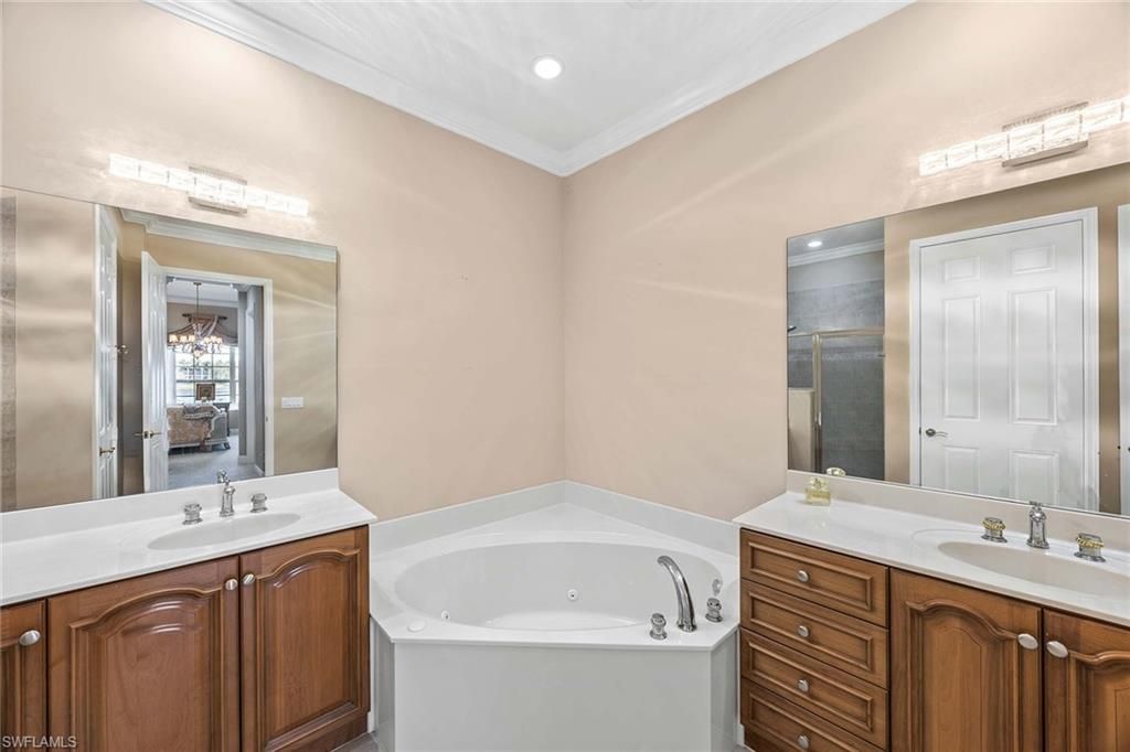 9255 Museo Cir, Unit 103, Naples, FL 34114 Photo