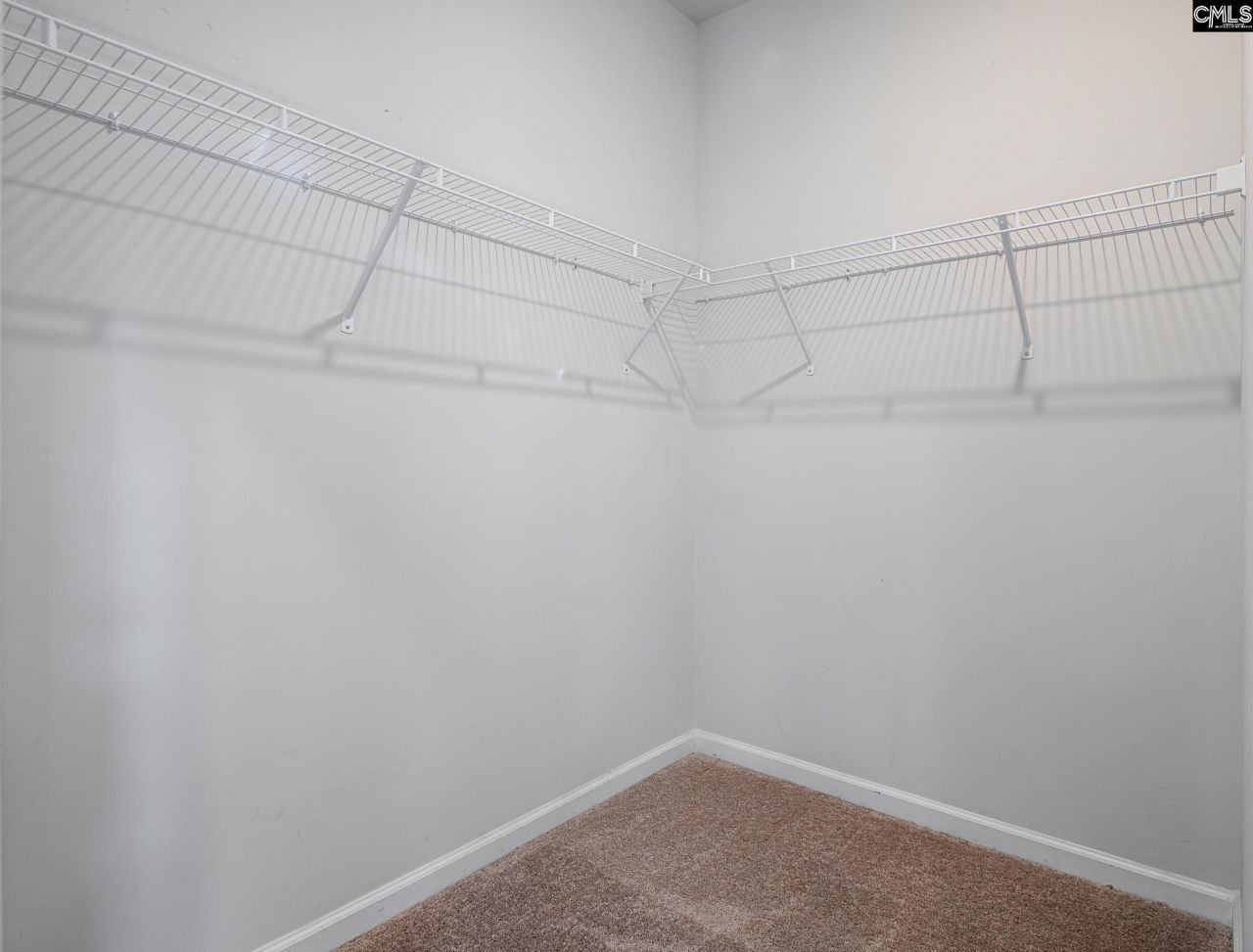 833 Kirby Court Photo 9