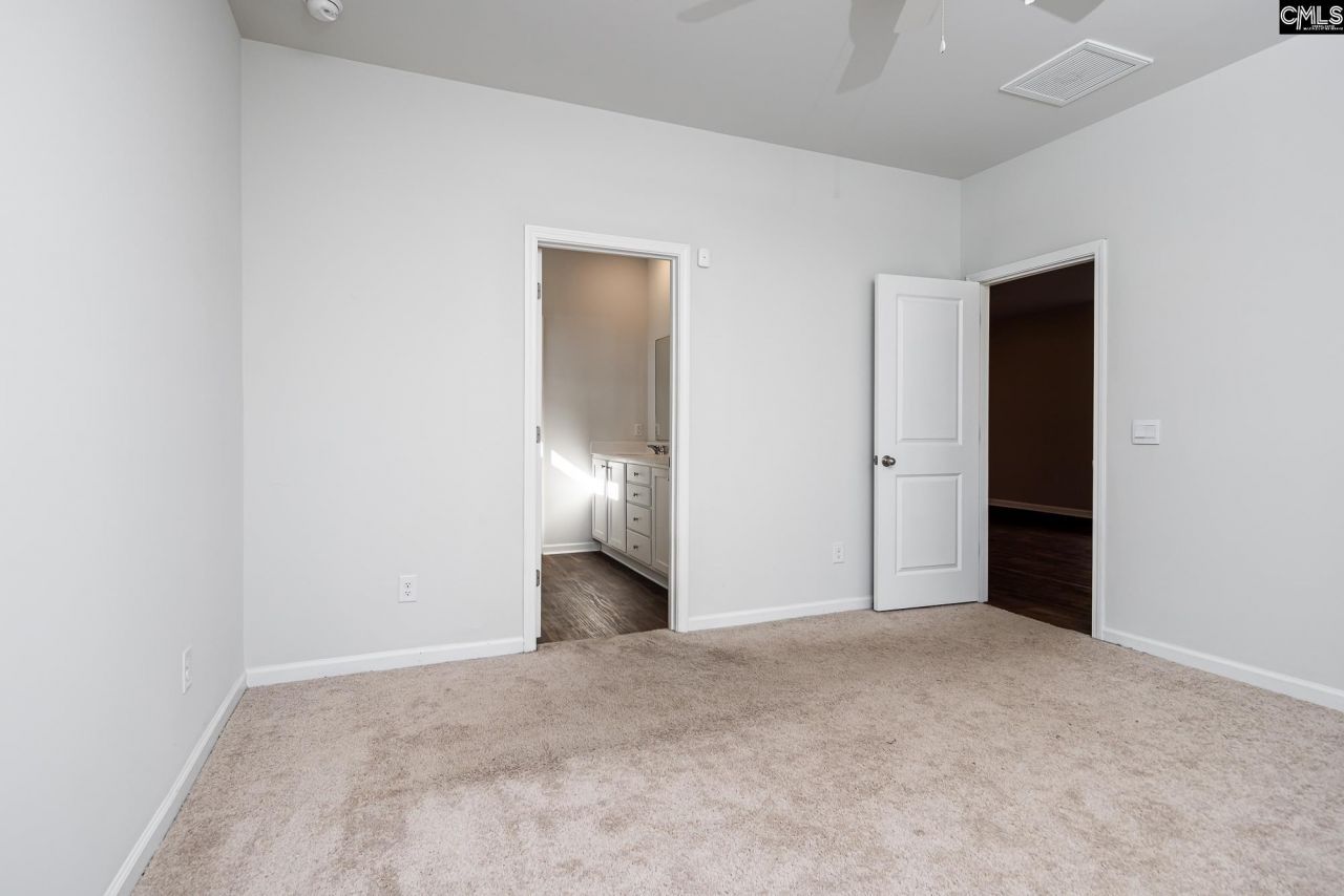 833 Kirby Court Photo 6