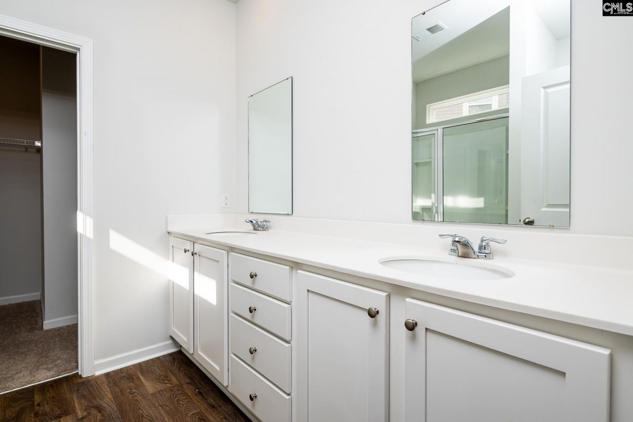 833 Kirby Court Photo 7